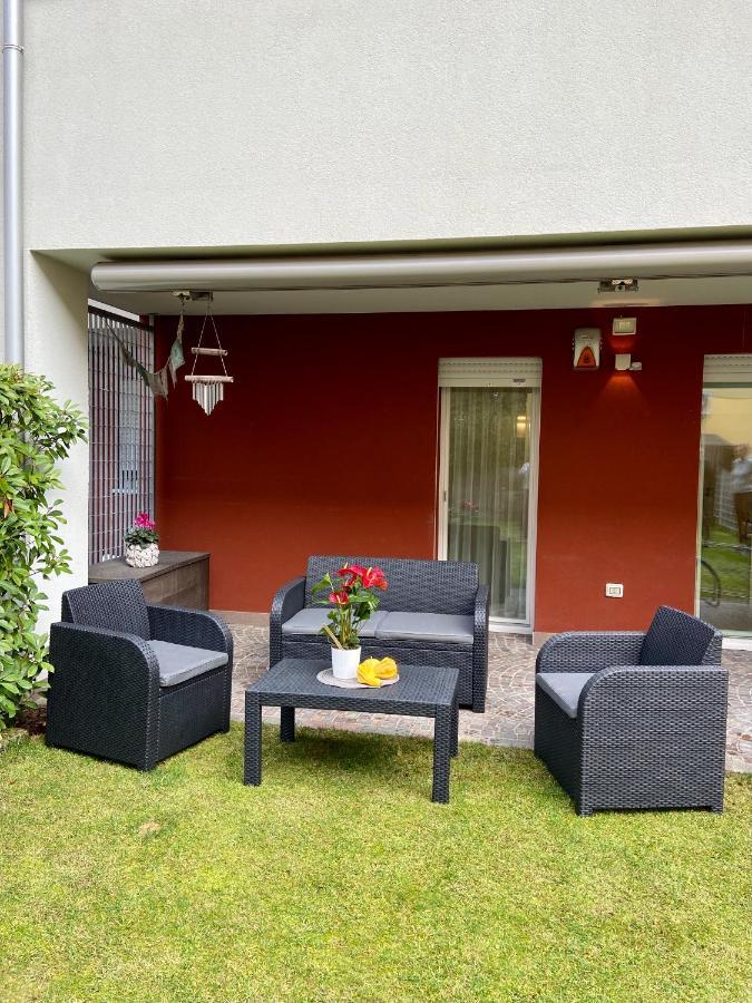 Appartamento Miranda Con Giardino Privato E Pool 外观 照片